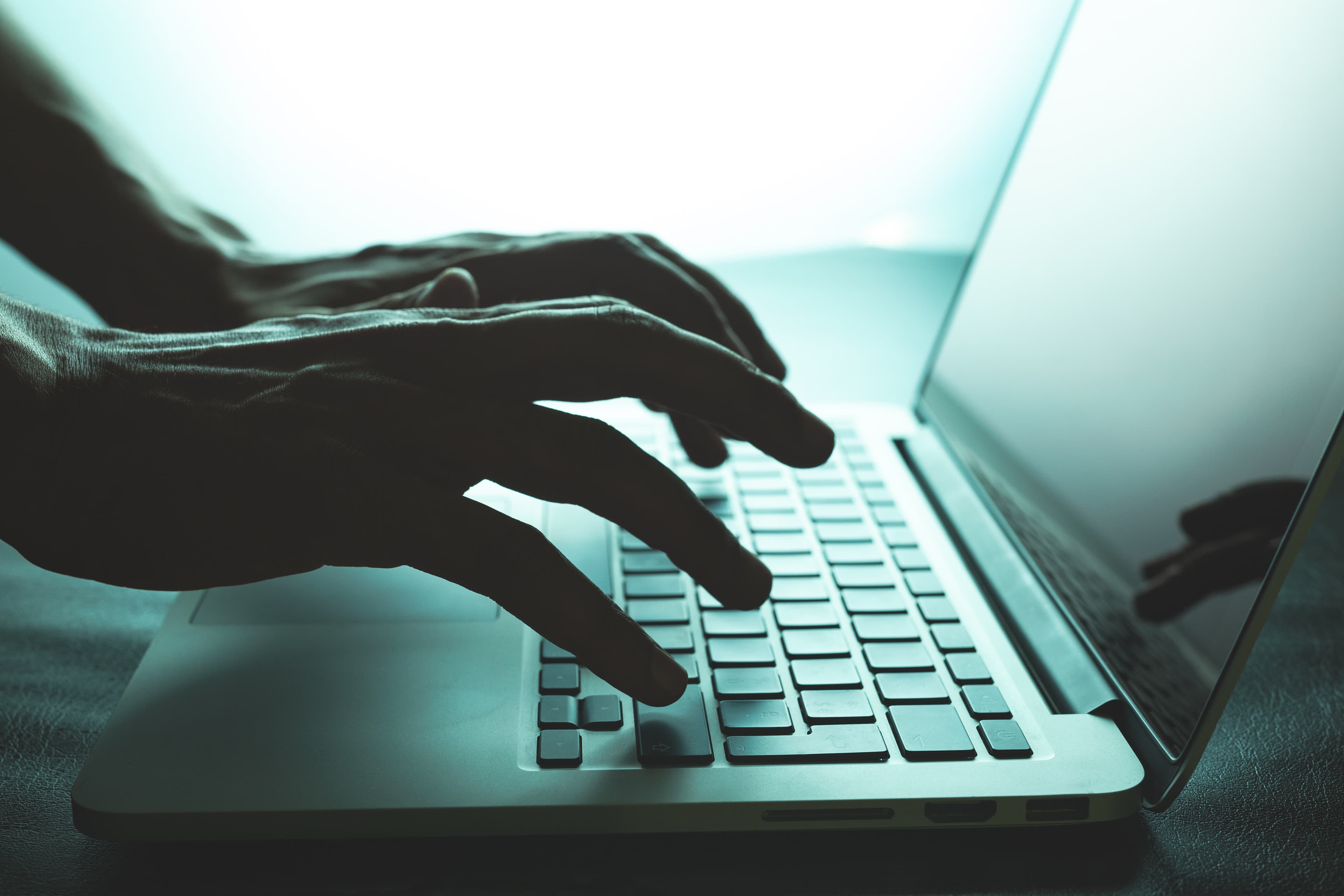 Korsanlıkla Mücadele kapak fotoğrafı